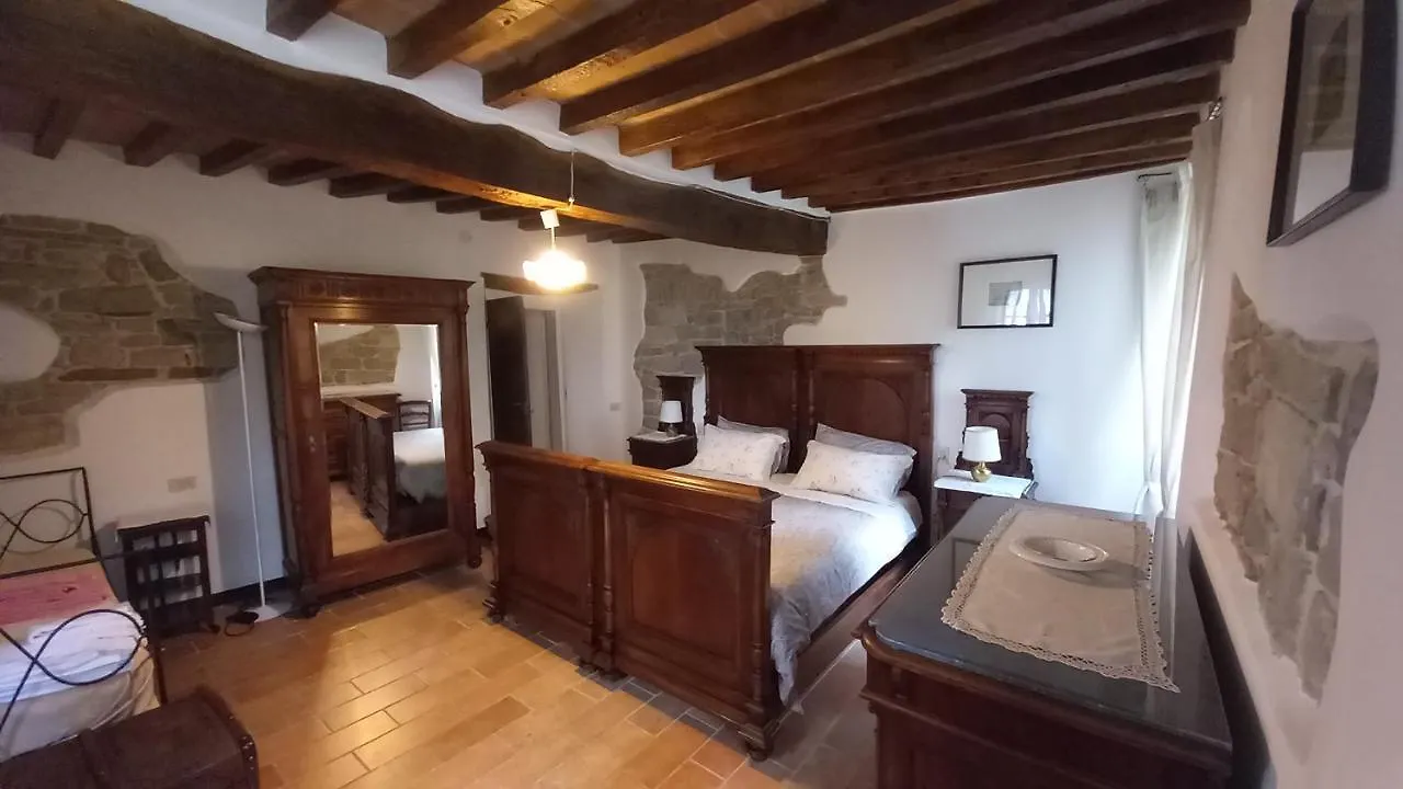 La Corte Bonomini Neviano degli Arduini 0*,  Itálie